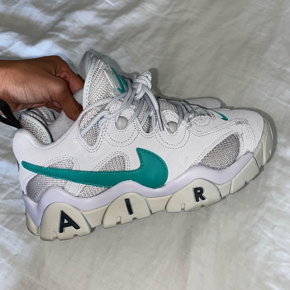 Nike air barrage